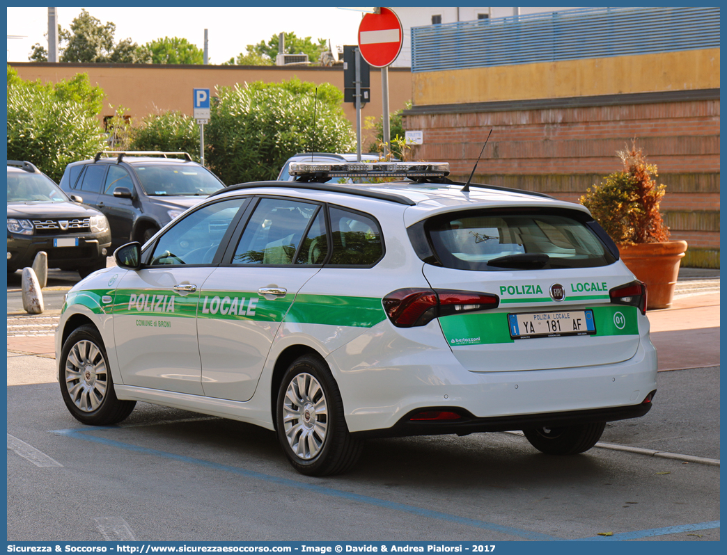 Polizia Locale YA181AF
Polizia Locale
Comune di Broni
Fiat Nuova Tipo Station Wagon
Allestitore Bertazzoni S.r.l.
Parole chiave: Polizia;Locale;Municipale;Broni;Fiat;Tipo;Nuova;Bertazzoni