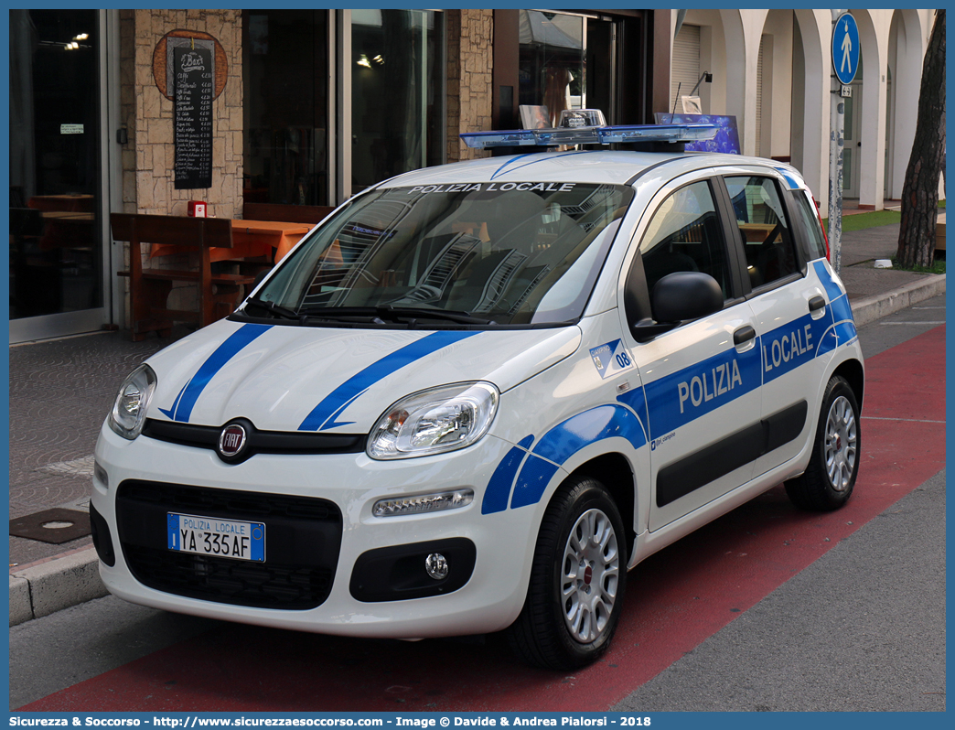 Polizia Locale YA335AF
Polizia Locale
Comune di Ciampino
Fiat Nuova Panda II serie
Allestitore Elevox S.r.l.
Parole chiave: Polizia;Locale;Municipale;Ciampino;Fiat;Panda;Elevox