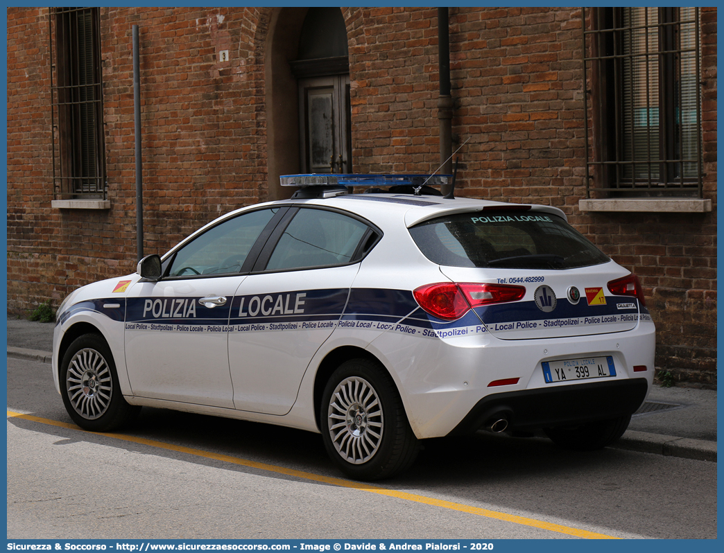 Polizia Locale YA399AL
Polizia Municipale
Comune di Ravenna
Alfa Romeo Nuova Giulietta
I serie II restyling
Parole chiave: Polizia;Locale;Municipale;Ravenna;Alfa Romeo;Nuova Giulietta