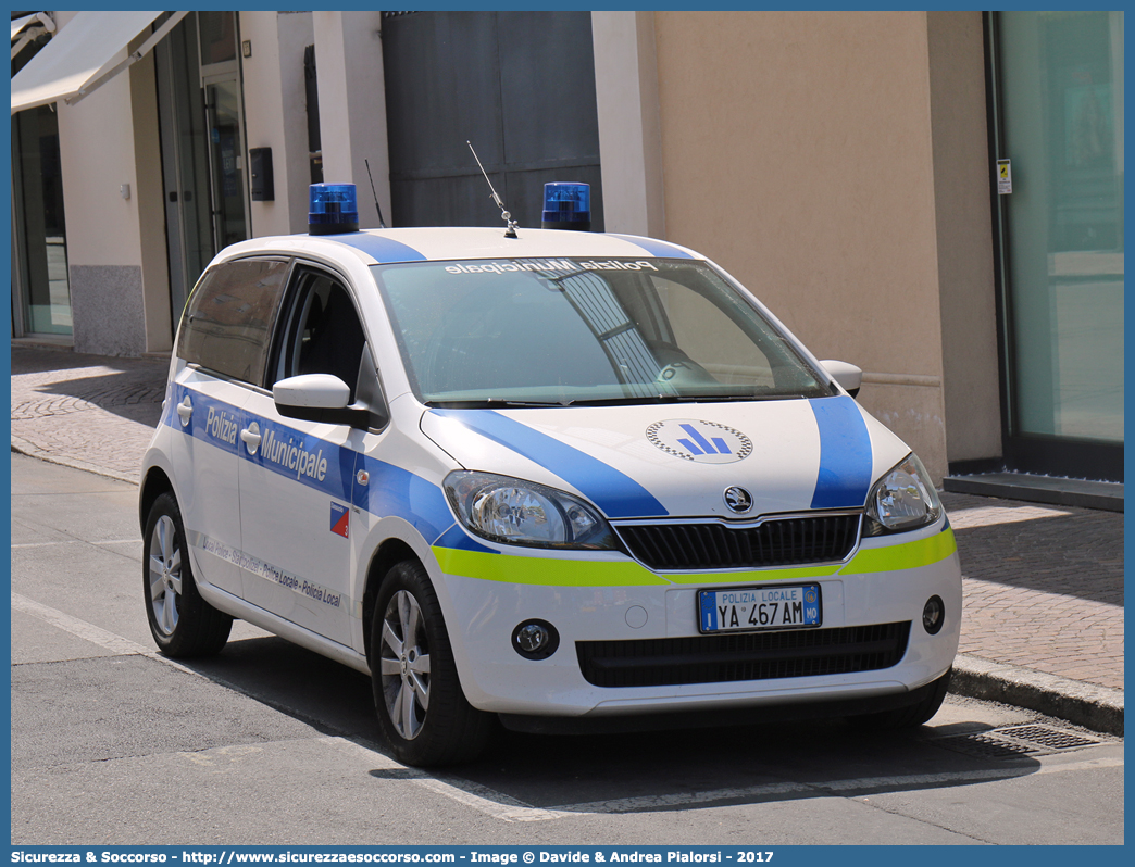 Polizia Locale YA467AM
Polizia Municipale
Comune di Sassuolo
Skoda Citygo
Allestitore Ciabilli S.r.l.
Parole chiave: Polizia;Locale;Municipale;Sassuolo;Skoda;Citygo;Ciabilli