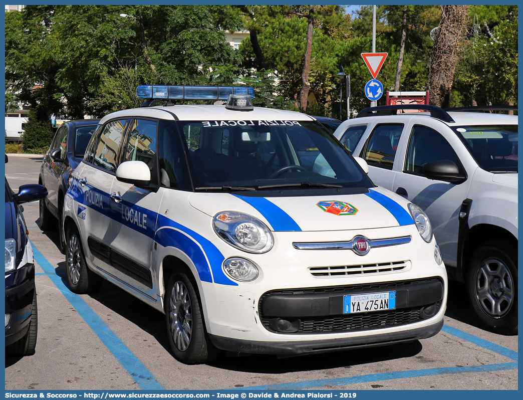 Polizia Locale YA475AN
Polizia Locale
Comune di Formello
Fiat 500L
Allestitore Elevox S.r.l.
Parole chiave: Polizia;Locale;Municipale;Formello;Fiat;500L;500;500 L;Elevox