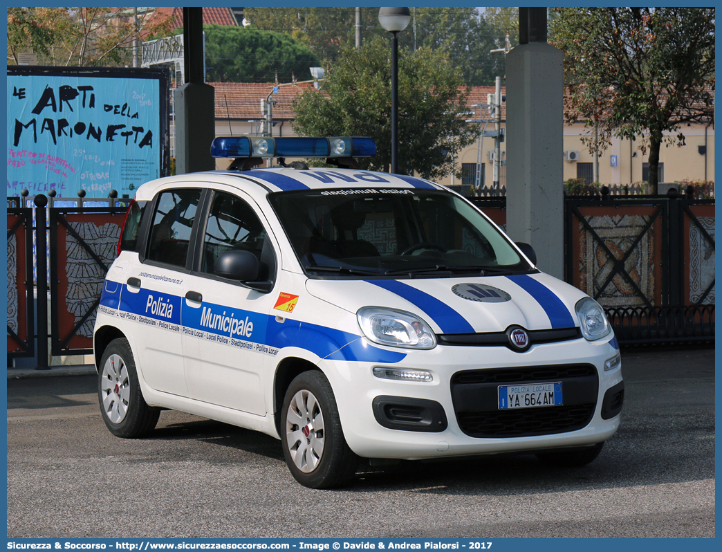 Polizia Locale YA664AM
Polizia Municipale
Comune di Ravenna
Fiat Nuova Panda II serie
Parole chiave: Polizia;Municipale;Locale;Ravenna;Fiat;Nuova;Panda