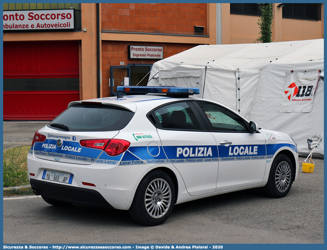 Polizia Locale YA665AP
Polizia Locale
Unione Comuni della Bassa Romagna
Alfa Romeo Nuova Giulietta
I serie II restyling
Allestitore ALL.V.iN. S.r.l.
Parole chiave: Polizia;Locale;Municipale;Bassa Romagna;Alfonsine;Bagnacavallo;Bagnara di Romagna;Conselice;Cotignola;Fusignano;Lugo;Massa Lombarda;Sant;Agata sul Santerno;Sant Agata sul Santerno;Alfa Romeo;Giulietta;ALL.V.iN