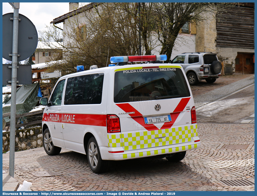 Polizia Locale YA775AF
Polizia Locale
Corpo Intercomunale Val di Fassa
Volkswagen Transporter T6 Caravelle
Allestitore Ciabilli S.r.l.
Parole chiave: Polizia;Locale;Municipale;Val di Fassa;Moena;Soraga;Sèn Jan;Mazzin;Campitello;Canazei;Volkswagen;T6;Transporter;Caravelle;Ciabilli