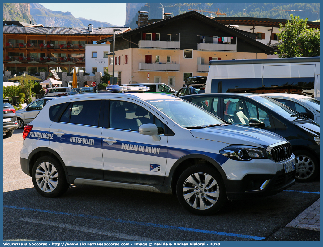 Polizia Locale YA797AF
Polizia Locale
Comune di Selva di Val Gardena
Suzuki SX4 S-Cross II serie
Parole chiave: Polizia;Locale;Municipale;Gemeindepolizei;De Comun;Selva;Val Gardena;Suzuki;SX4;S-Cross