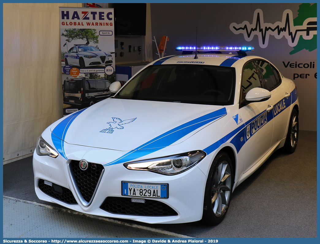 Polizia Locale YA829AL
Polizia Locale
Comune di Udine
Alfa Romeo Nuova Giulia
Allestitore Futura Veicoli Speciali
Parole chiave: Polizia;Locale;Comunale;Municipale;Udine;Alfa;Romeo;Giulia;Futura