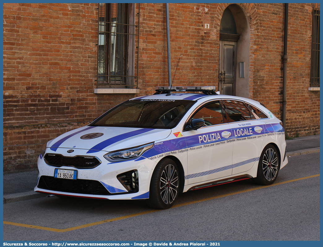 Polizia Locale YA860AK
Polizia Municipale
Comune di Ravenna
Kia ProCeed I serie
Allestitore Bertazzoni S.r.l.
Parole chiave: Polizia;Locale;Municipale;Ravenna;Kia;Pro;Ceed;Bertazzoni