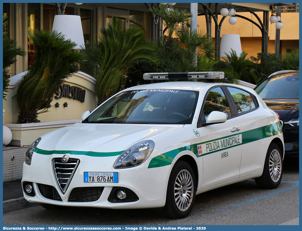 Polizia Locale YA876AM
Polizia Municipale
Comune di Ivrea
Alfa Romeo Nuova Giulietta
I serie II restyling
Parole chiave: PL;P.L.;PM;P.M.;Polizia;Locale;Municipale;Ivrea;Alfa;Romeo;Giulietta