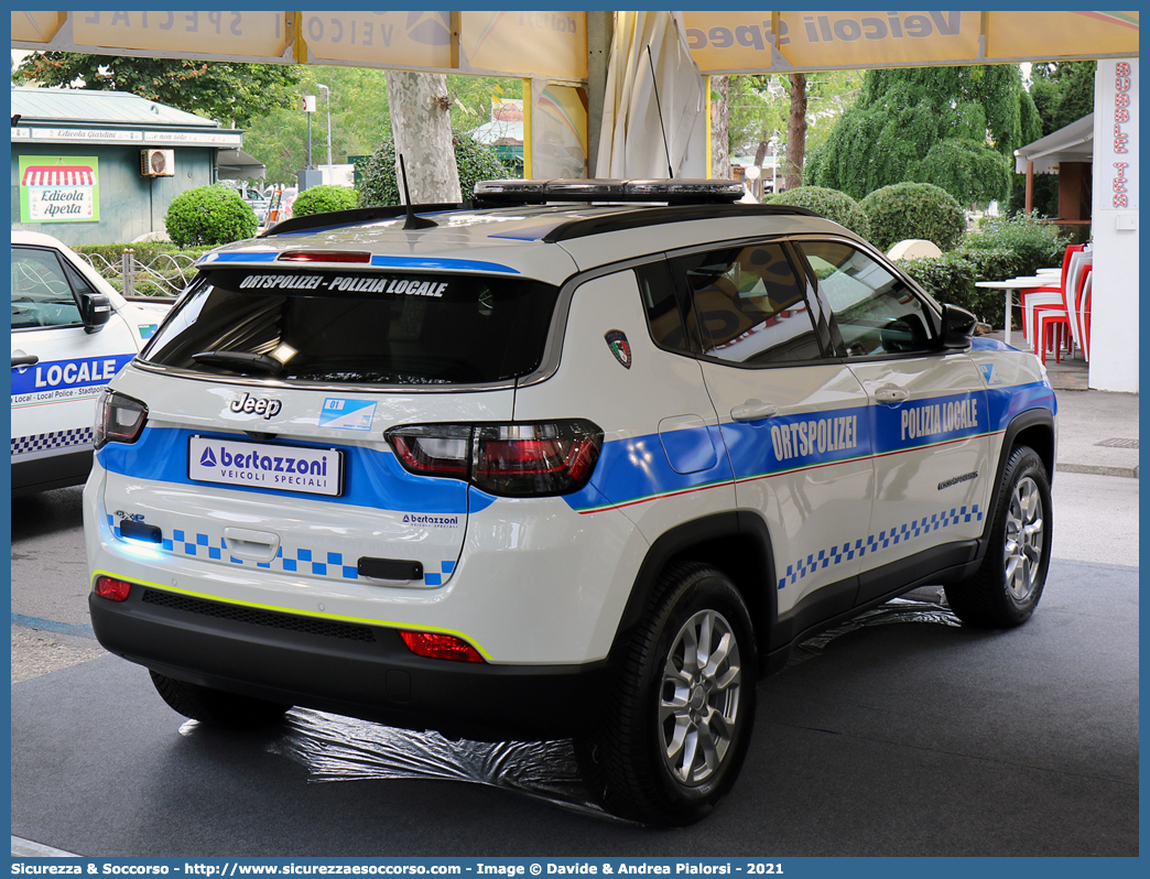 -
Polizia Locale
Comune di Castelrotto
Jeep Compass 4xe II serie II restyling
Allestitore Bertazzoni S.r.l.
Parole chiave: Polizia;Locale;Municipale;Gemeindepolizei;OrtspolizeiCastelrotto;Jeep;Compass;4xe;Bertazzoni