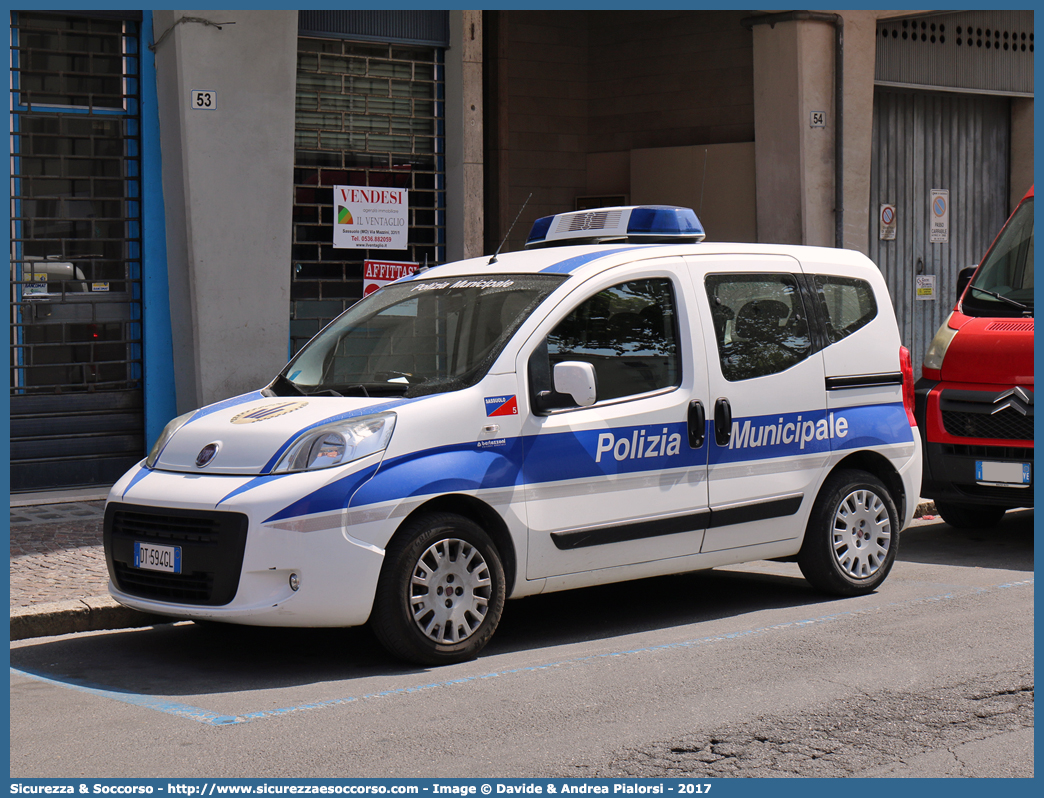 -
Polizia Municipale
Comune di Sassuolo
Fiat Qubo
Allestitore Bertazzoni S.r.l.
Parole chiave: Polizia;Locale;Municipale;Sassuolo;Fiat;Qubo;Bertazzoni