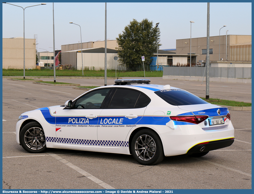 Polizia Locale YA340AG
Polizia Locale
Comune di Molinella
Alfa Romeo Nuova Giulia
Allestitore Bertazzoni S.r.l.
Parole chiave: Polizia;Locale;Municipale;Molinella;Alfa Romeo;Nuova Giulia;Bertazzoni