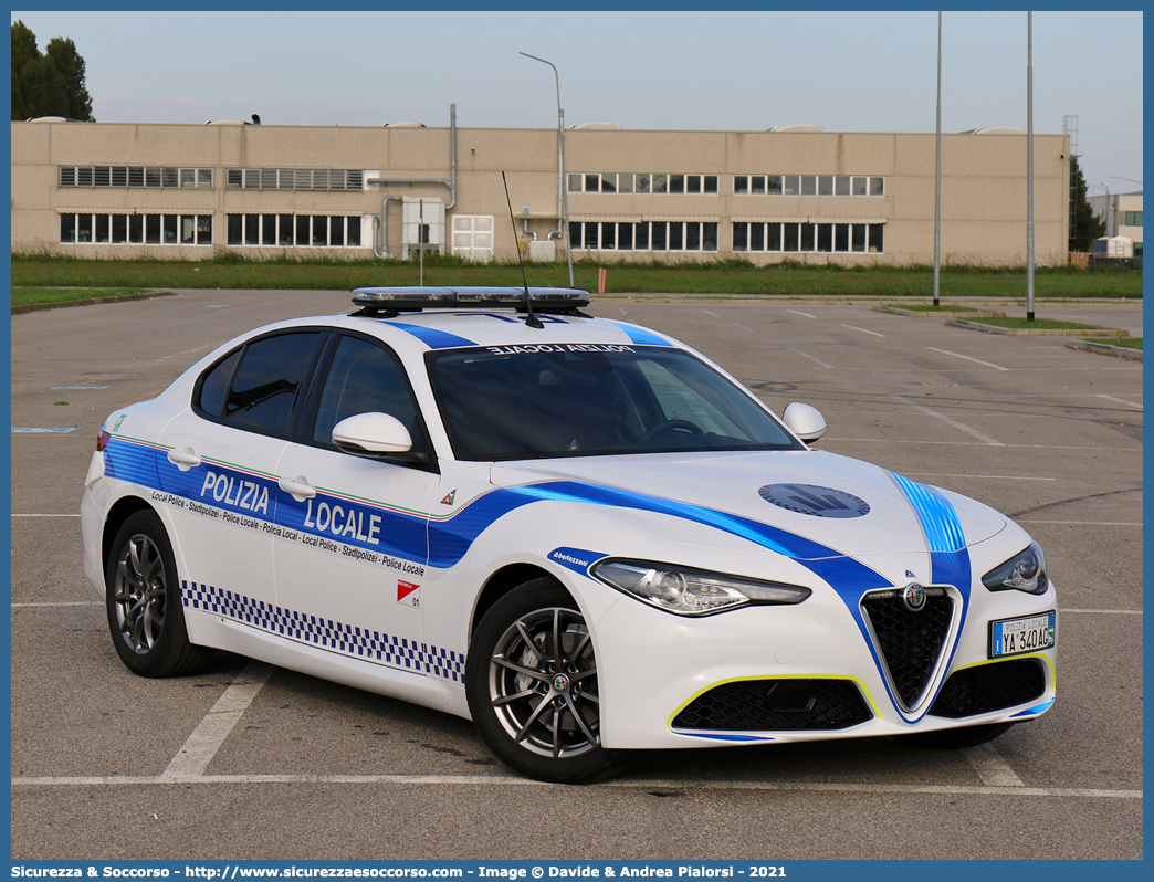 Polizia Locale YA340AG
Polizia Locale
Comune di Molinella
Alfa Romeo Nuova Giulia
Allestitore Bertazzoni S.r.l.
Parole chiave: Polizia;Locale;Municipale;Molinella;Alfa Romeo;Nuova Giulia;Bertazzoni