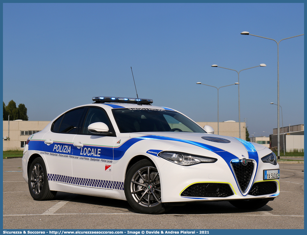 Polizia Locale YA340AG
Polizia Locale
Comune di Molinella
Alfa Romeo Nuova Giulia
Allestitore Bertazzoni S.r.l.
Parole chiave: Polizia;Locale;Municipale;Molinella;Alfa Romeo;Nuova Giulia;Bertazzoni