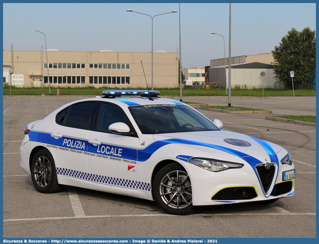 Polizia Locale YA340AG
Polizia Locale
Comune di Molinella
Alfa Romeo Nuova Giulia
Allestitore Bertazzoni S.r.l.
Parole chiave: Polizia;Locale;Municipale;Molinella;Alfa Romeo;Nuova Giulia;Bertazzoni