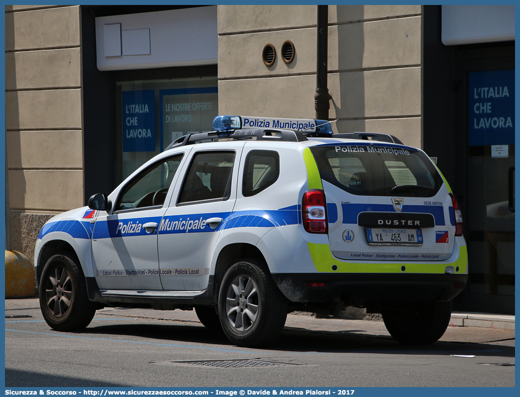 Polizia Locale YA463AM
Polizia Municipale
Comune di Sassuolo
Dacia Duster I serie restyling
Allestitore Ciabilli S.r.l.
Parole chiave: Polizia;Locale;Municipale;Sassuolo;Dacia;Duster;Ciabilli