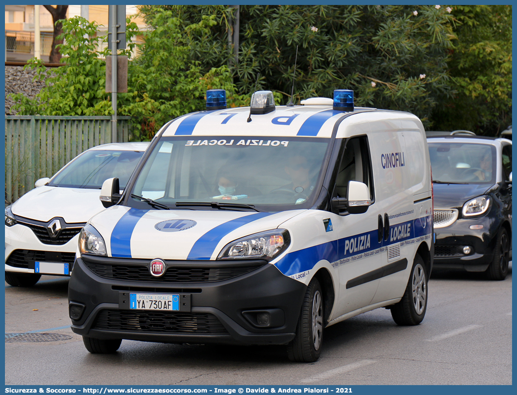 Polizia Locale YA730AF
Polizia Locale
Comune di Riccione
Fiat Doblò II serie restyling
Allestitore Focaccia Group S.r.l.
Parole chiave: Polizia;Locale;Municipale;Riccione;Fiat;Doblò;Focaccia