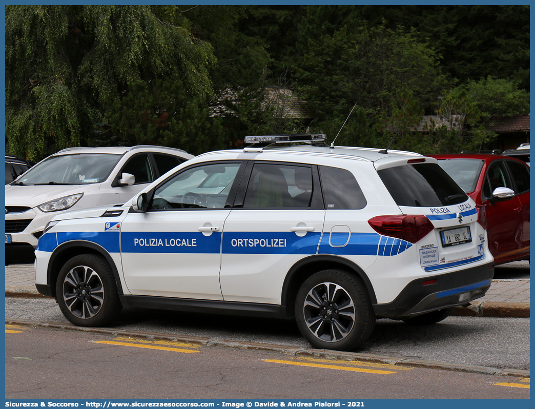 Polizia Locale YA880AL
Polizia Locale
Comune di Corvara in Badia
Suzuki Nuova Vitara Hybrid I serie restyling
Allestitore Polar Special Car S.n.c.
Parole chiave: Polizia;Locale;Municipale;Gemeindepolizei;Ortspolizei;Corvara in Badia;Corvara;Badia;Suzuki;Vitara;Hybrid;Polar;Special;Car