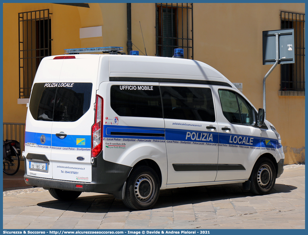 Polizia Locale YA965AP
Polizia Municipale
Comune di Cervia
Ford Transit Custom I serie
Allestitore Focaccia Group S.r.l.
Parole chiave: Polizia;Locale;Municipale;Cervia;Toyota;Ford;Transit;Custom;Focaccia