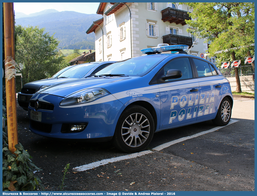 Polizia H8564
Polizia di Stato
Questura di Bolzano
Squadra Volante
Fiat Nuova Bravo
Parole chiave: Polizia di Stato;Polizia;PS;Squadra;Volante;Questura di Bolzano;Bolzano;Fiat;Bravo