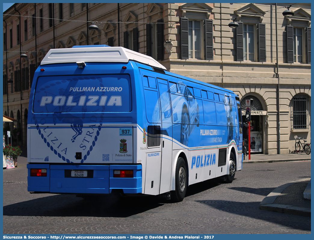 Polizia B2408
Polizia di Stato
Polizia Stradale
Iveco 370SE "Pullman Azzurro"
(I variante)
Parole chiave: Polizia;Stato;Polizia di Stato;Stradale;Iveco;370SE;Pullman Azzurro