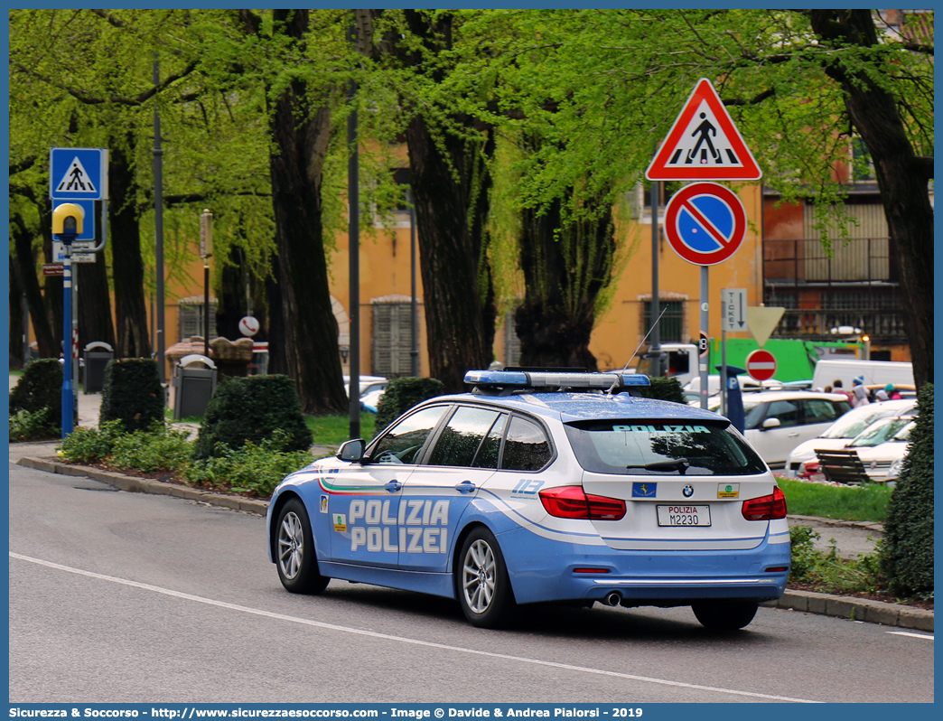 Polizia M2230
Polizia di Stato
Polizia Stradale
Autostrada del Brennero S.p.A.
Bmw Serie 3 F31 Touring
Allestitore Focaccia Group S.r.l.
Parole chiave: Polizia di Stato;Polizia Stradale;Autostrada del Brennero S.p.A.;Brenneroautobahn A.G.;Bmw;Serie 3;F31;F 31;Touring;Focaccia