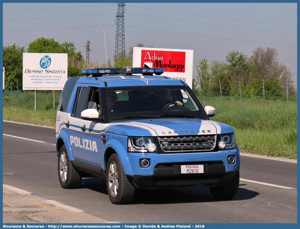 Polizia M2615
Polizia di Stato
Reparto Prevenzione Crimine
Unità Operative di Primo Intervento
Land Rover Discovery 4
Parole chiave: PS;P.S.;Polizia;di;Stato;Prevenzione;Crimine;Land Rover;Discovery;Unità;Operative;Primo;Intervento;UOPI;U.O.P.I.