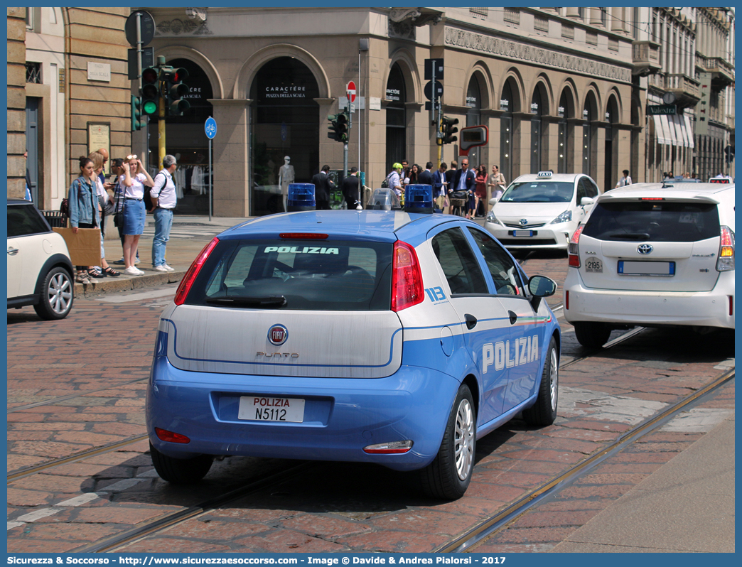 Polizia N5112
Polizia di Stato
Fiat Punto IV serie
Allestitore Nuova Carrozzeria Torinese S.r.l.
Parole chiave: PS;P.S.;Polizia;di;Stato;Fiat;Punto;Nct;Nuova;Carrozzeria;Torinese