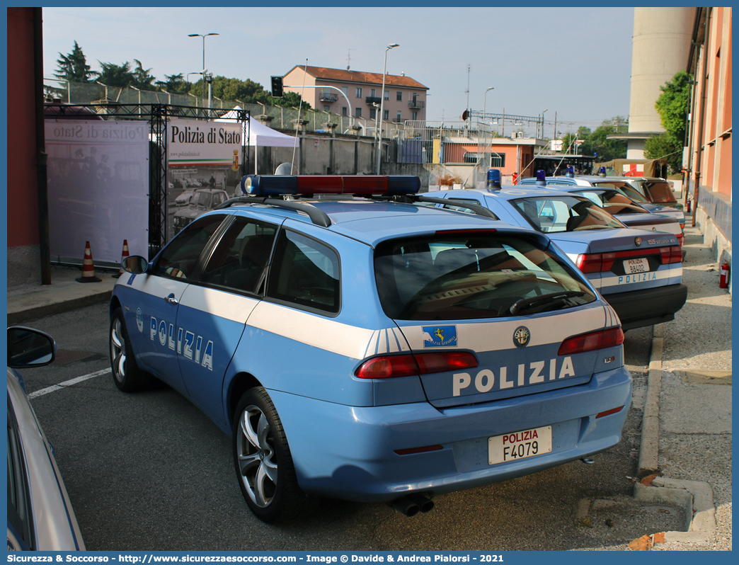 Polizia F4079
Polizia di Stato
Polizia Stradale
Alfa Romeo 156 Q4 Sportwagon II serie
Parole chiave: Polizia di Stato;Polizia;PS;Polizia Stradale;Alfa Romeo;Q4 Sportwagon II serie