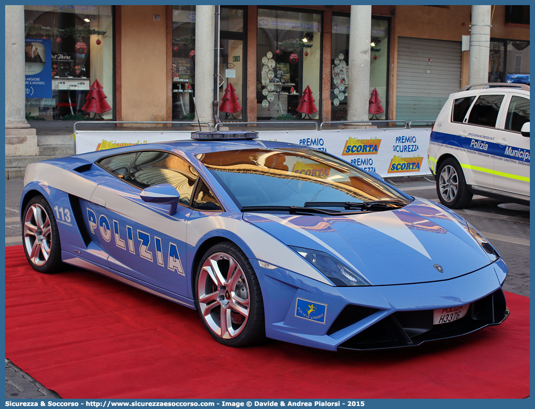 Polizia H3376
Polizia di Stato
Polizia Stradale
Lamborghini Gallardo
LP560-4 restyling
Parole chiave: Polizia di Stato;Polizia;PS;Polizia Stradale;Lamborghini;Gallardo;LP560;restyling;H3376