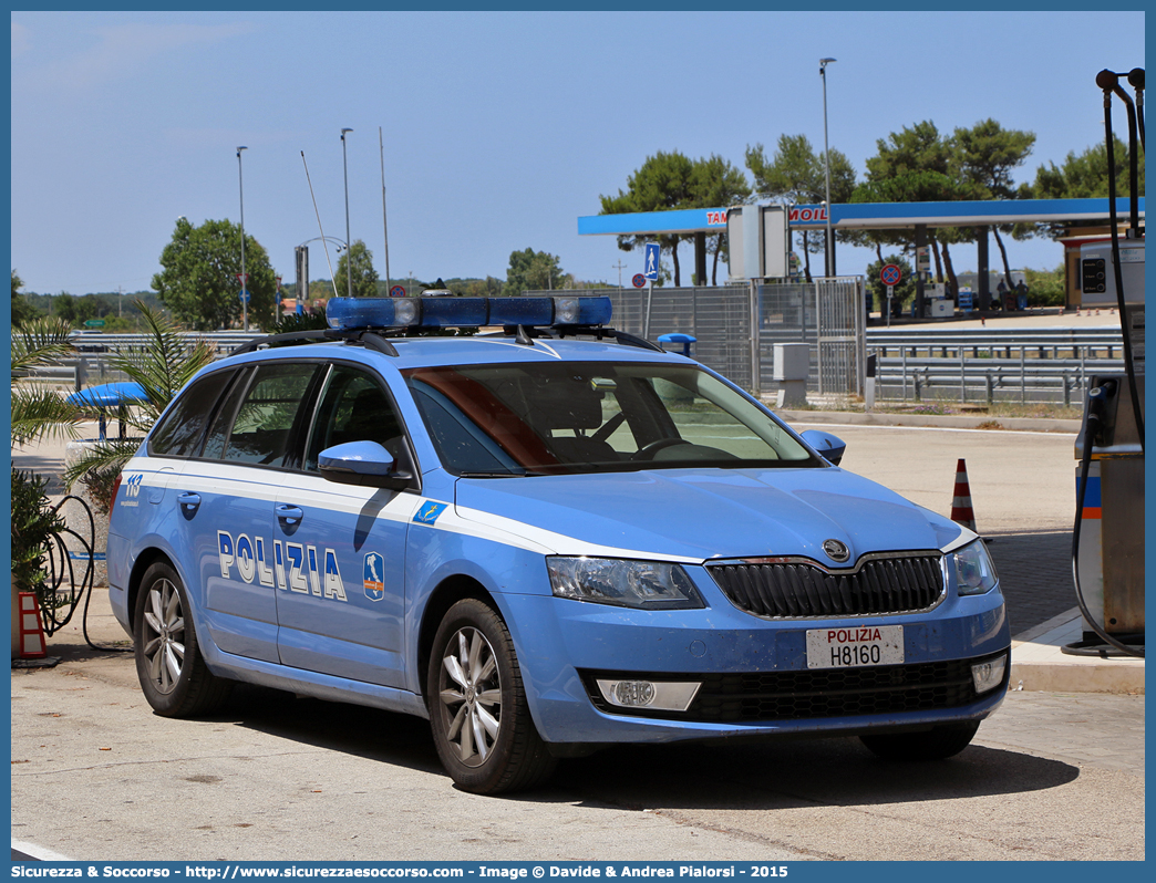 Polizia H8160
Polizia di Stato
Polizia Stradale
Autostrade per l'Italia S.p.A.
Skoda Octavia Wagon IV serie
Allestitore Focaccia Group S.r.l.
(I fornitura)
Parole chiave: Polizia di Stato;Polizia Stradale;Autostrade per Italia S.p.A.;Autostrade S.p.A.;Autostrade;Italia;Skoda;Octavia;Wagon;Station;SW;S.W.;Focaccia