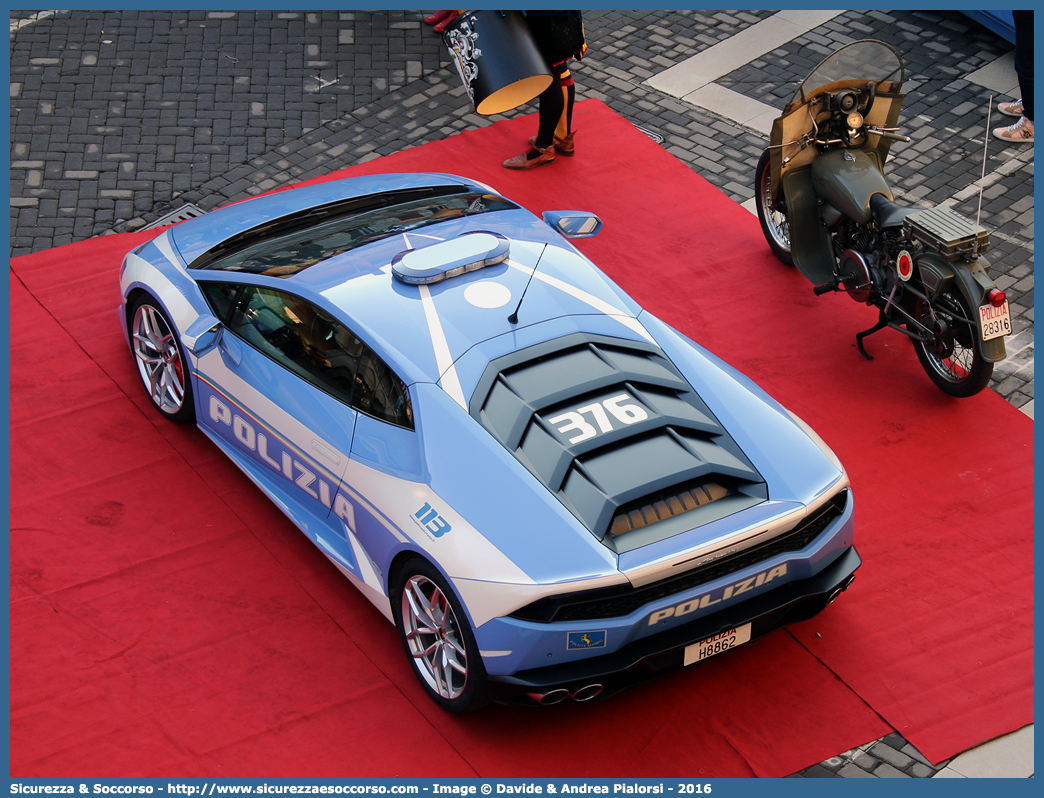 Polizia H8862
Polizia di Stato
Polizia Stradale
Lamborghini Huracán LP 610-4
Parole chiave: PS;P.S.;Polizia;di;Stato;Stradale;Lamborghini;Huracán;LP 610-4