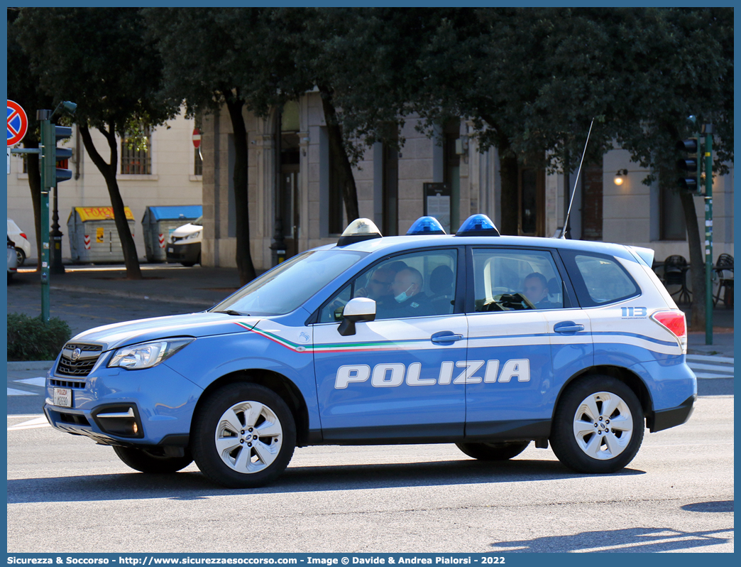 Polizia M2690
Polizia di Stato
Reparto Prevenzione Crimine
Subaru Forester VI serie
(I fornitura)
Parole chiave: PS;P.S.;Polizia;di;Stato;Pubblica;Sicurezza;Reparto;Prevenzione;Crimine;Subaru;Forester