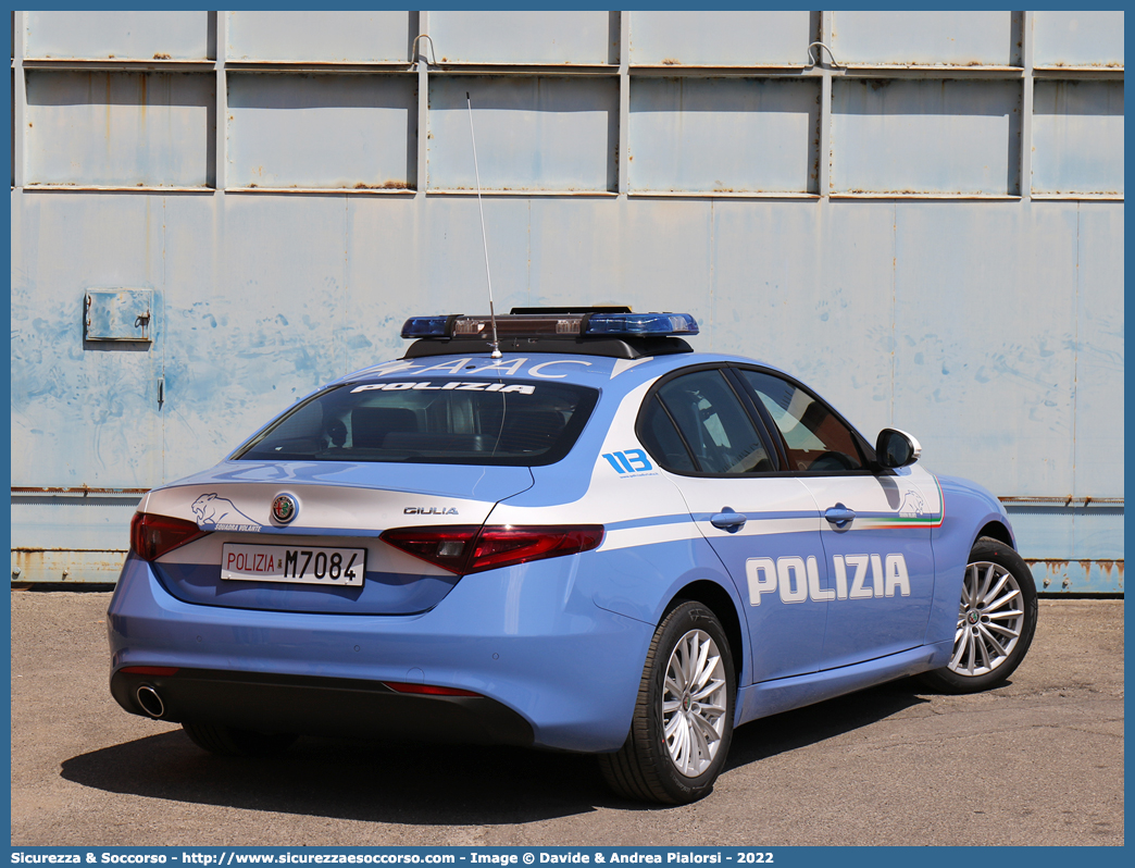 Polizia M7084
Polizia di Stato
Squadra Volante
Alfa Romeo Nuova Giulia
Parole chiave: PS;P.S.;Polizia;di;Stato;Pubblica;Sicurezza;Squadra;Volante;Alfa;Romeo;Nuova;Giulia