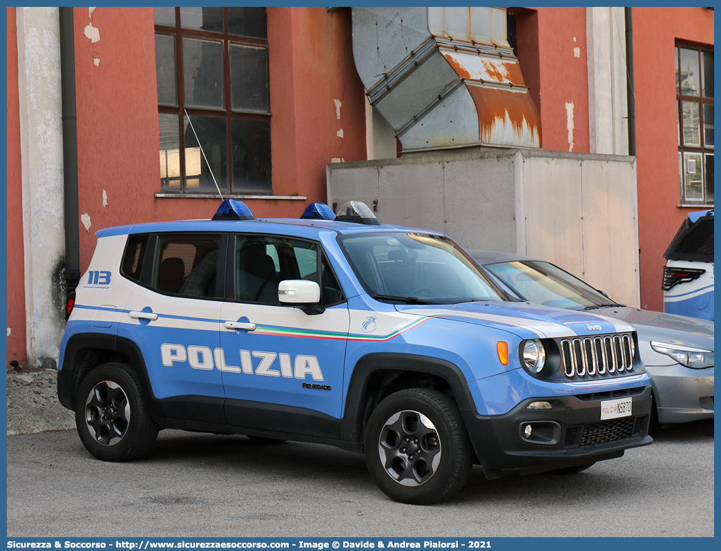 Polizia N5870
Polizia di Stato
Reparto Prevenzione Crimine
Jeep Renegade I serie
Allestitore Nuova Carrozzeria Torinese S.r.l.
Parole chiave: PS;P.S.;Polizia;di;Stato;Reparto;Prevenzione;Crimine;Jeep;Renegade;Nct;Nuova;Carrozzeria;Torinese