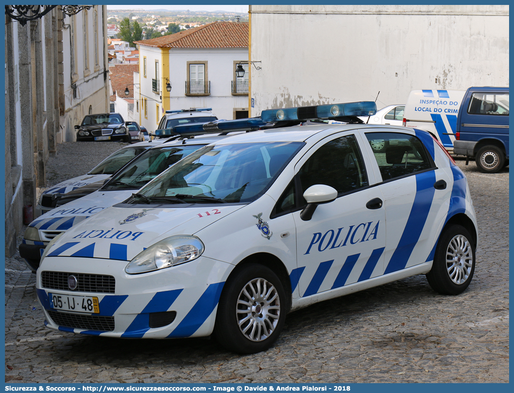 -
República Portuguesa
Polícia de Segurança Pública
Proximidade
Fiat Grande Punto
Parole chiave: Repubblica;Portoghese;República;Portuguesa;Polícia;Segurança;Pública;Proximidade;Fiat;Grande;Punto