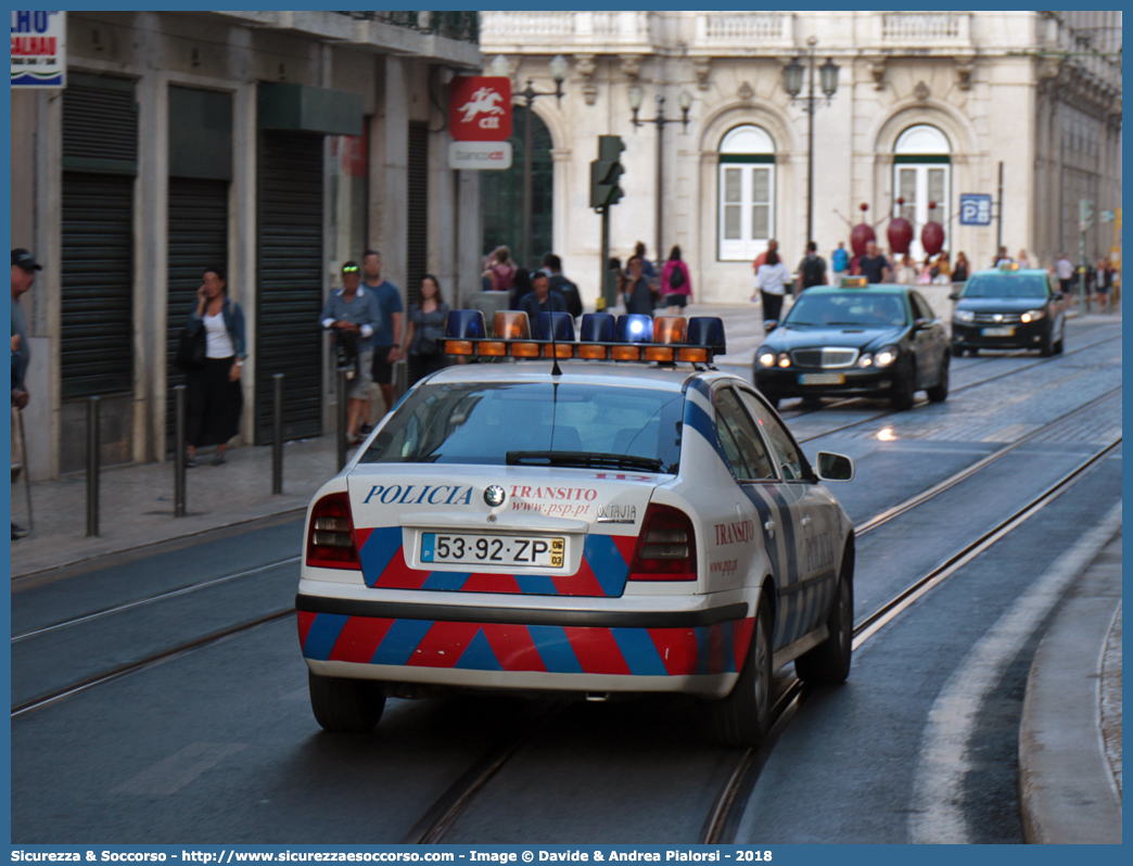 -
República Portuguesa
Polícia de Segurança Pública
Transito
Skoda Octavia I generation
Parole chiave: Repubblica;Portoghese;República;Portuguesa;Polícia;Segurança;Pública;Transito;Skoda;Octavia