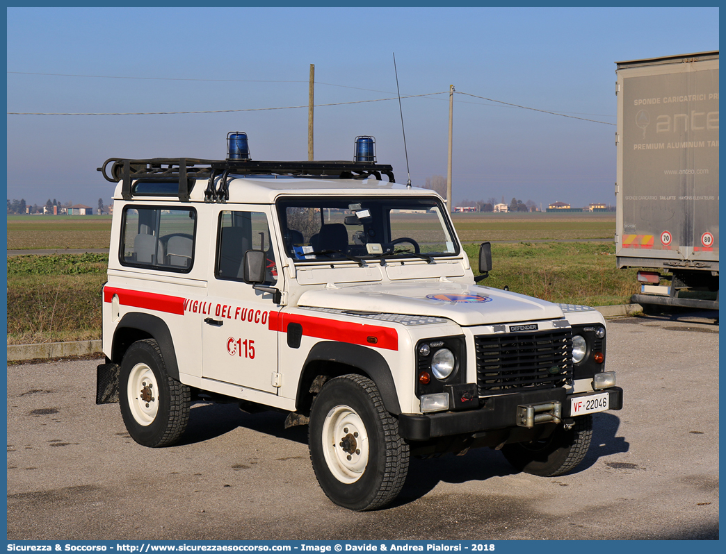 VF 22046
Corpo Nazionale Vigili del Fuoco
Land Rover Defender 90
Parole chiave: VVF;V.V.F.;Corpo;Nazionale;Vigili;del;Fuoco;Land Rover;Defender;90