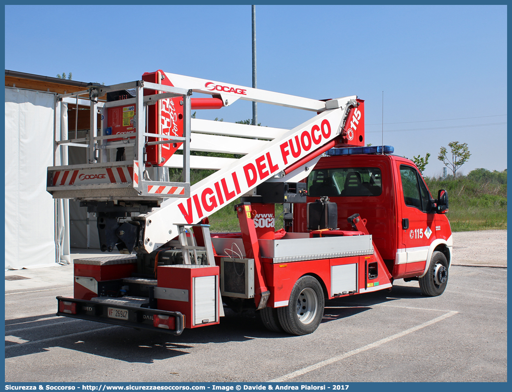 VF 26947
Corpo Nazionale Vigili del Fuoco
Iveco Daily V serie
Allestitore Iveco Magirus
Parole chiave: VF;V.F.;VVF;V.V.F.;Corpo;Nazionale;Vigili del Fuoco;Vigili;Fuoco;Snorkel;Iveco;Daily;Magirus;Socage