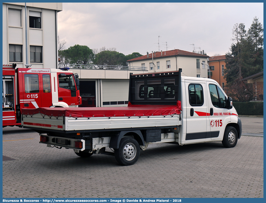 VF 26973
Corpo Nazionale Vigili del Fuoco
Fiat Ducato III serie
Parole chiave: VVF;V.V.F.;Corpo;Nazionale;Vigili;del;Fuoco;Fiat;Ducato;X250