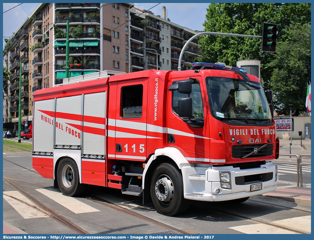 VF 27027
Corpo Nazionale Vigili del Fuoco
Volvo FL280/FL290 III serie
Allestitore BAI S.r.l.
Parole chiave: VVF;V.V.F.;Corpo;Nazionale;Vigili;del;Fuoco;APS;A.P.S.;AutoPompaSerbatoio;AutoPompa;Volvo;FL;280;290;FL280;FL290;BAI