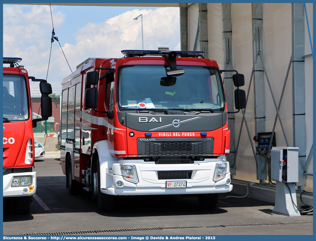 VF 27274
Corpo Nazionale Vigili del Fuoco
Volvo FL280 IV serie
Allestitore BAI S.r.l.
Parole chiave: VF;V.F.;VVF;V.V.F.;Corpo;Nazionale;Vigili del Fuoco;Vigili;Fuoco;APS;A.P.S.;AutoPompaSerbatoio;AutoPompa;Volvo;FL;280;FL280;BAI