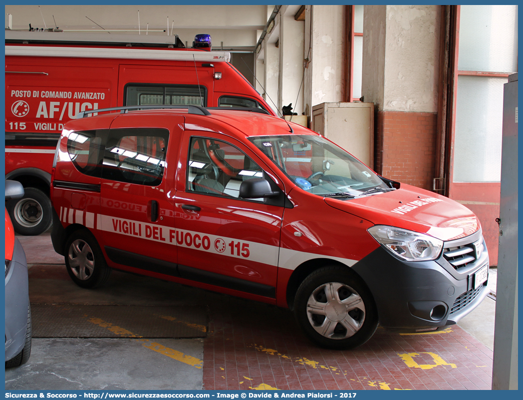 VF 27385
Corpo Nazionale Vigili del Fuoco
Dacia Dokker
Allestitore Focaccia Group S.r.l.
Parole chiave: VVF;V.V.F.;Corpo;Nazionale;Vigili;del;Fuoco;Dacia;Dokker;Focaccia