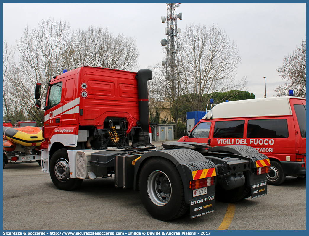 VF 27413
Corpo Nazionale Vigili del Fuoco
Mercedes Benz Axor 1840
Parole chiave: VF;V.F.;VVF;V.V.F.;Corpo;Nazionale;Vigili del Fuoco;Mercedes;Benz;Axor;1840