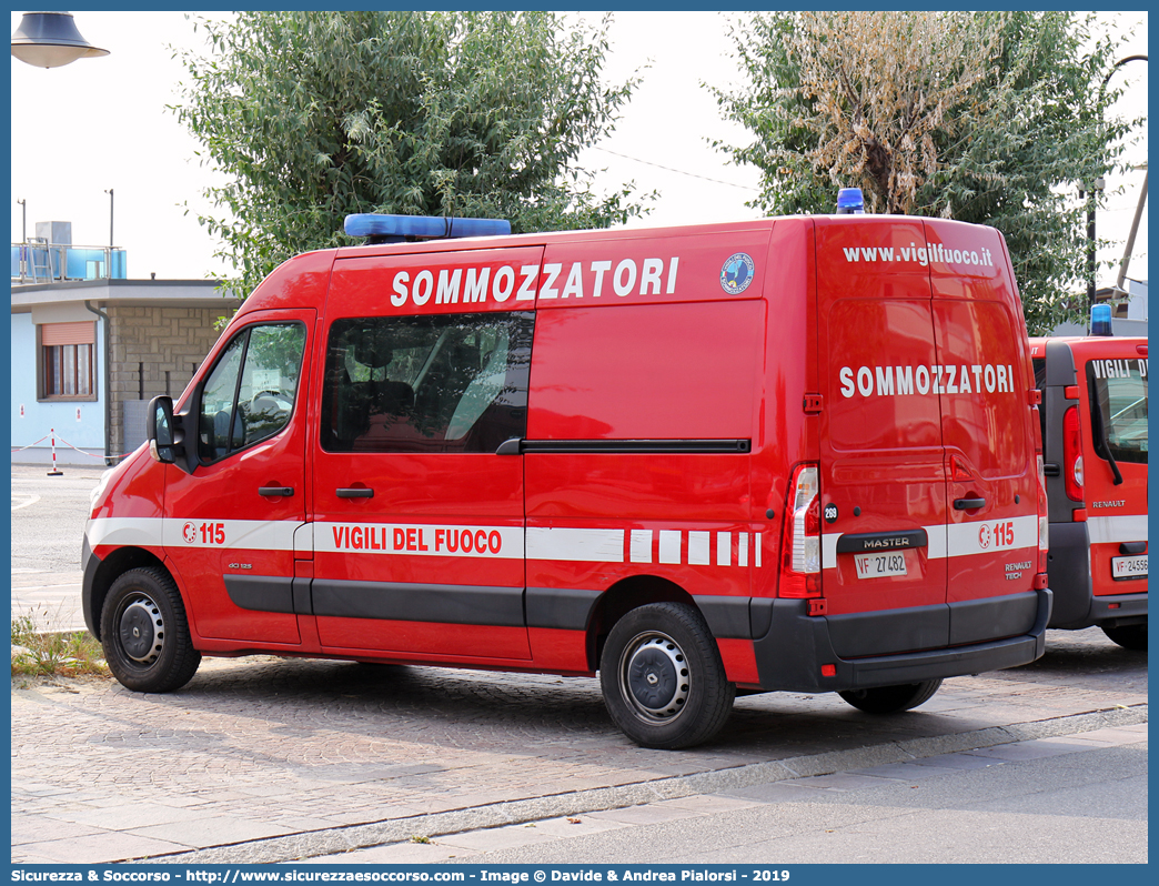 VF 27482
Corpo Nazionale Vigili del Fuoco
Nucleo Soccorso Subacqueo e Acquatico
Renault Master IV serie
Allestitore Fortini S.r.l.
Parole chiave: Corpo;Nazionale;Vigili del Fuoco;Vigili;Fuoco;NSSA;N.S.S.A.;Soccorso;Subacqueo;Acquatico;Sommozzatori;Subacquei;Renault;Master;Fortini