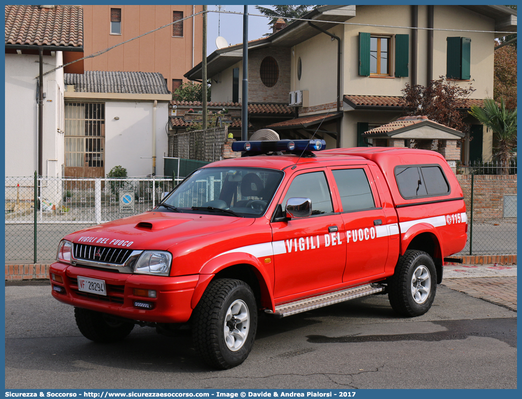 VF 28294
Corpo Nazionale Vigili del Fuoco
Mitsubishi L200 III serie restyling
Parole chiave: VF;V.F.;VVF;V.V.F.;Corpo;Nazionale;Vigili del Fuoco;Vigili;Fuoco;Mitsubishi;L200