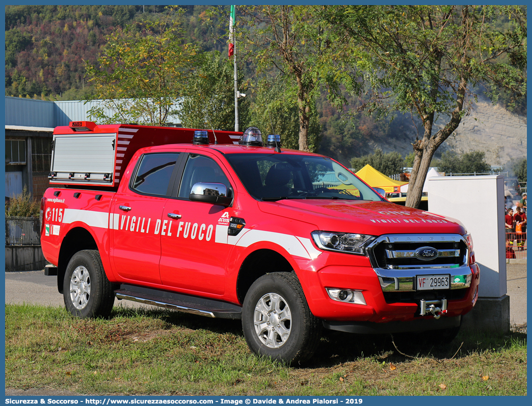 VF 29963
Corpo Nazionale Vigili del Fuoco
Ford Ranger IV serie
Allestitore Aris S.p.A.
Parole chiave: VVF;V.V.F.;Corpo;Nazionale;Vigili;del;Fuoco;Vigili;Fuoco;Ford;Ranger;Aris