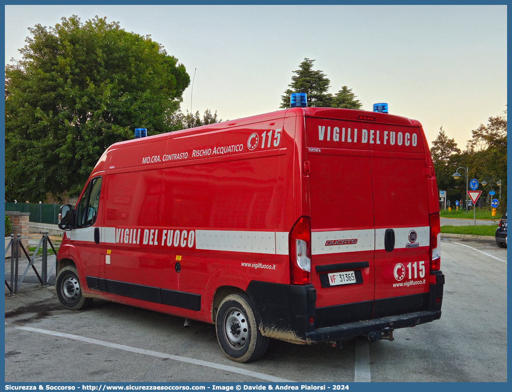 VF 31365
Corpo Nazionale Vigili del Fuoco
Fiat Ducato III serie II restyling
MO.CRA. Contrasto Rischio Acquatico
Allestitore Fortini S.r.l.
Parole chiave: VF;V.F.;VVF;V.V.F.;Corpo;Nazionale;Vigili del Fuoco;Vigili;Fuoco;Autocarro;Autofurgone;Fiat;Ducato;Focaccia;Fortini