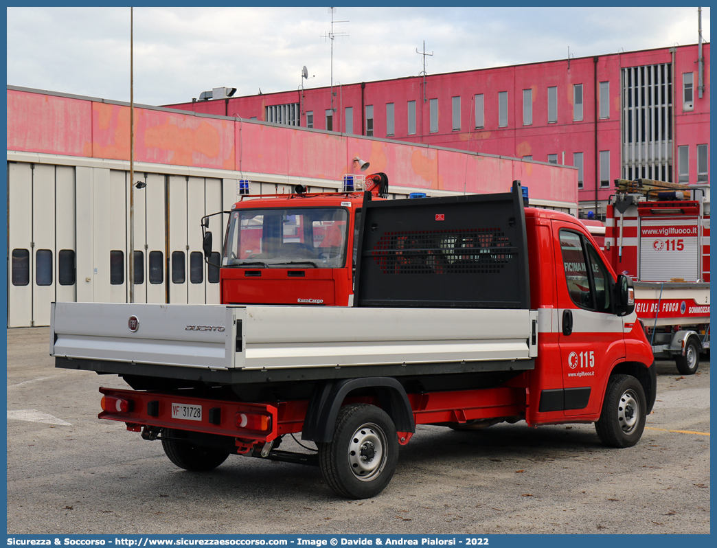 VF 31728
Corpo Nazionale Vigili del Fuoco
Fiat Ducato III serie II restyling
Allestitore Focaccia Group S.r.l.
Parole chiave: VF;V.F.;VVF;V.V.F.;Corpo;Nazionale;Vigili del Fuoco;Vigili;Fuoco;Autocarro;Autofurgone;Fiat;Ducato;Focaccia