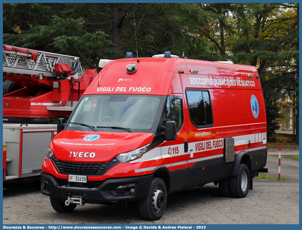 VF 32459
Corpo Nazionale Vigili del Fuoco
Nucleo Soccorso Subacqueo e Acquatico
Iveco Daily 70-170 VI serie restyling
Allestitore DiviTec S.r.l.
Parole chiave: Corpo;Nazionale;Vigili del Fuoco;Vigili;Fuoco;Iveco;Daily;70-170;70 - 170;NSSA;N.S.S.A.;Soccorso;Subacqueo;Acquatico;Sommozzatori;Subacquei