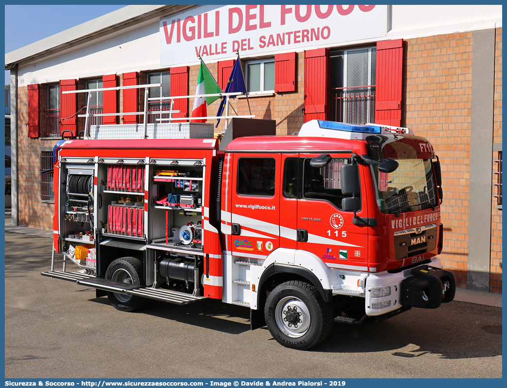 -
Corpo Nazionale Vigili del Fuoco
Man TGM 13.290
Allestitore BAI S.r.l.
Parole chiave: VVF;V.V.F.;Corpo;Nazionale;Vigili;del;Fuoco;AutoPompaSerbatoio;APS;A.P.S.;AutoPompa;Man;TGM;13.290;BAI